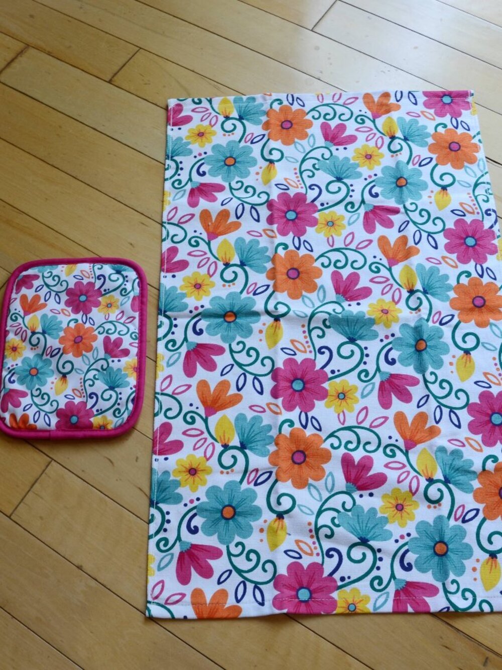 Ritz Floral Fiesta Kitchen Towel & Potholder